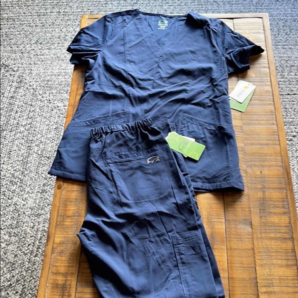 Iguana Med Scrub Set Small